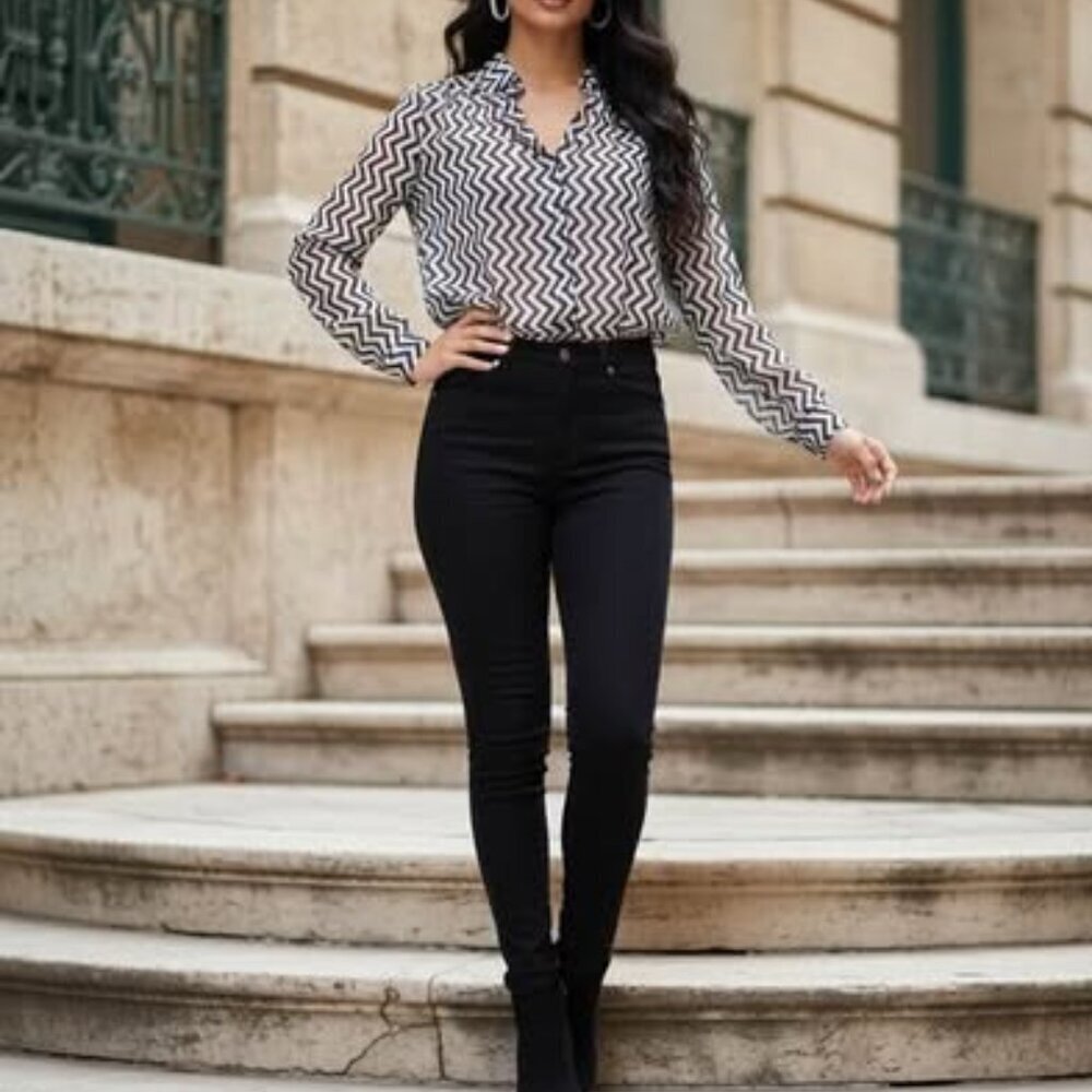 BELLATRIX BLACK/WHITE STRIPE BLOUSE